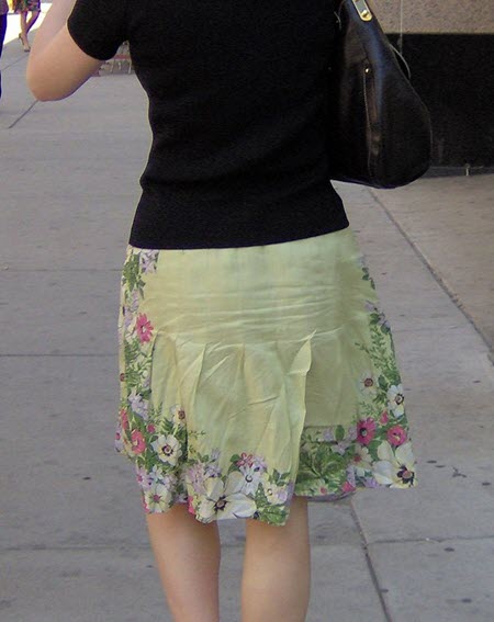 pleated skirt with wrinkles